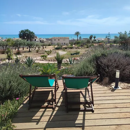 Ferienhaus Casadorata Buen Retiro Vista Mare Donnalucata (Sicily)